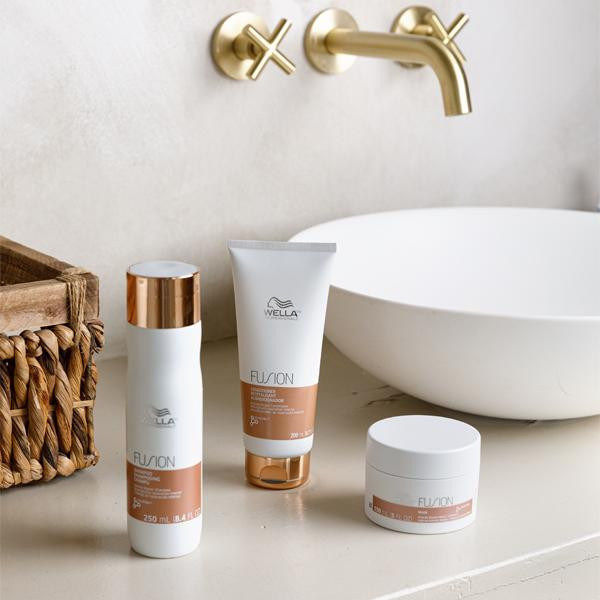 Fusion Intense Repair Shampoo 8oz