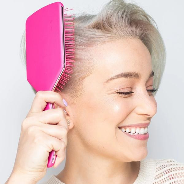 Pinky Swear - Paddle Brush