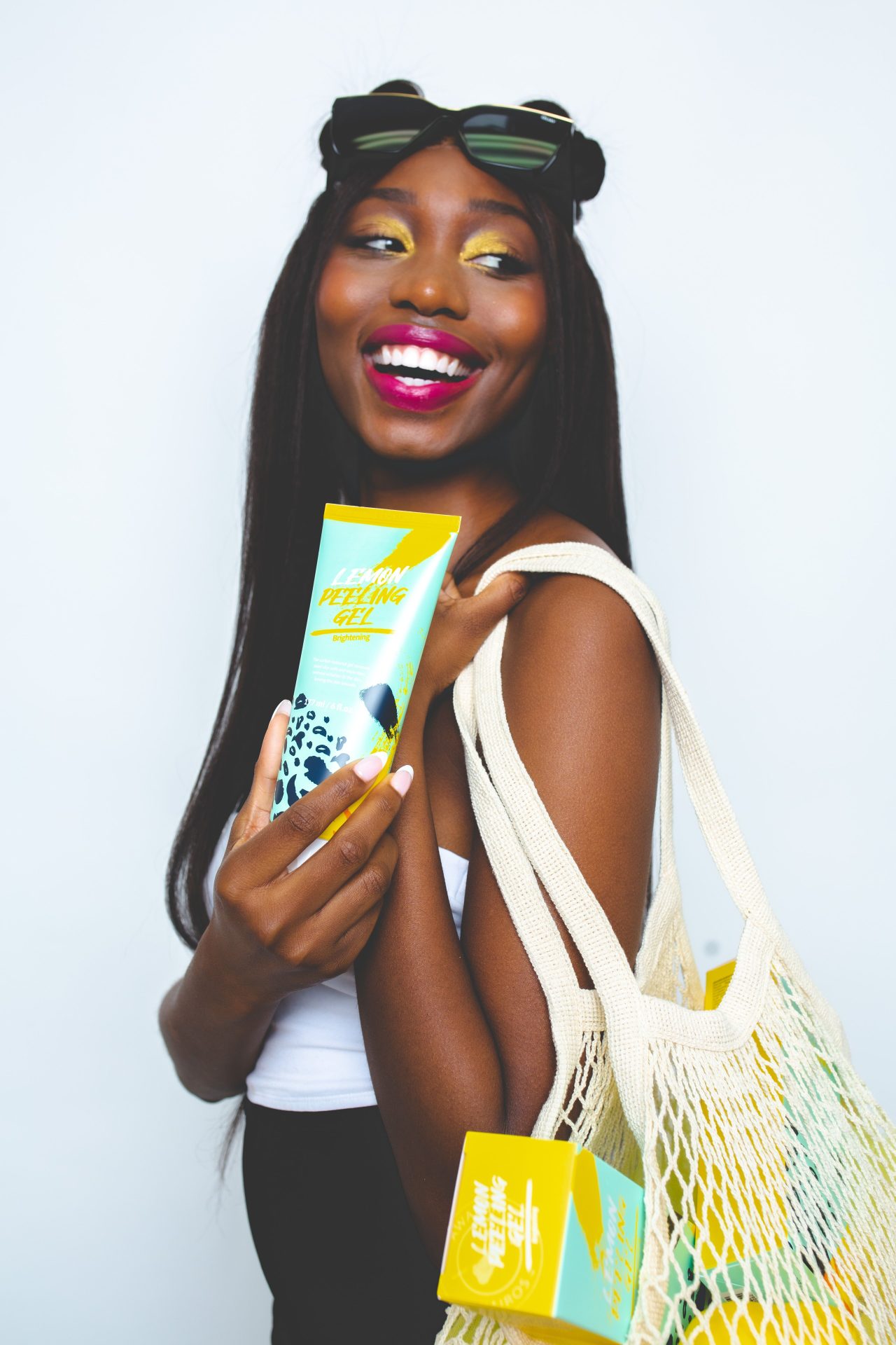 Lemon Refresh Exfoliating Gel by AWAKIIN