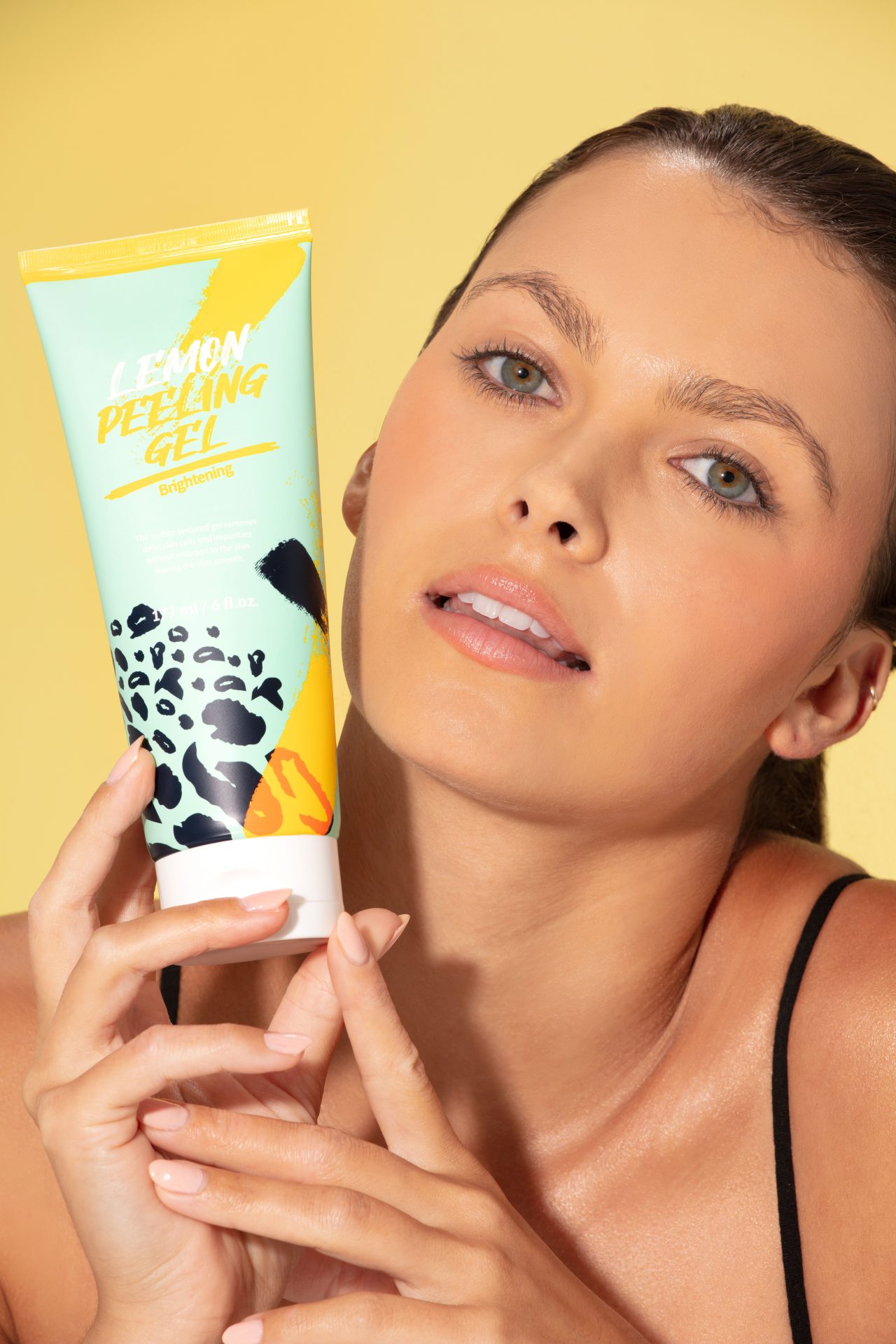 Lemon Refresh Exfoliating Gel by AWAKIIN